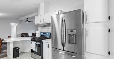 5901 Newbrook Cir #117, Riverbank, CA 95367 Photo
