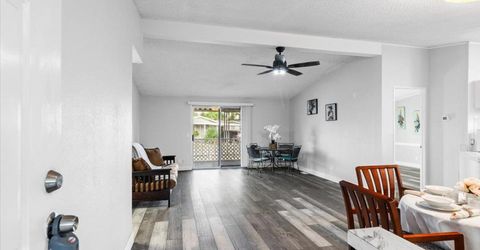 5901 Newbrook Cir #117, Riverbank, CA 95367 Photo