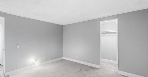 5901 Newbrook Cir #117, Riverbank, CA 95367 Photo