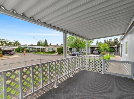 5901 Newbrook Cir #117, Riverbank, CA 95367 Photo