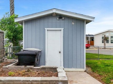 5901 Newbrook Cir #117, Riverbank, CA 95367 Photo
