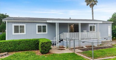 5901 Newbrook Cir #117, Riverbank, CA 95367 Photo