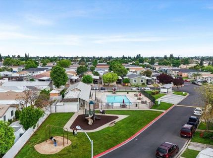 5901 Newbrook Cir #117, Riverbank, CA 95367 Photo