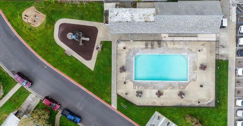 5901 Newbrook Cir #117, Riverbank, CA 95367 Photo