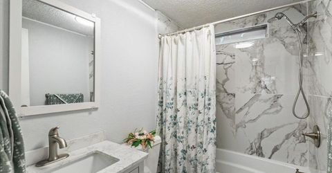 5901 Newbrook Cir #117, Riverbank, CA 95367 Photo
