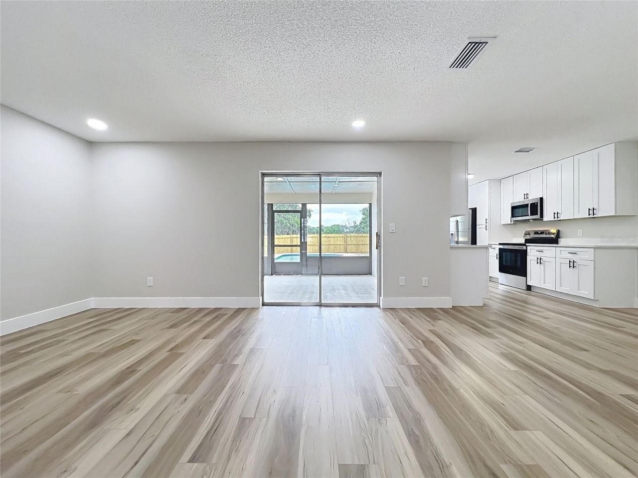 8646 Park Highland Drive, Orlando, FL 32818 Photo