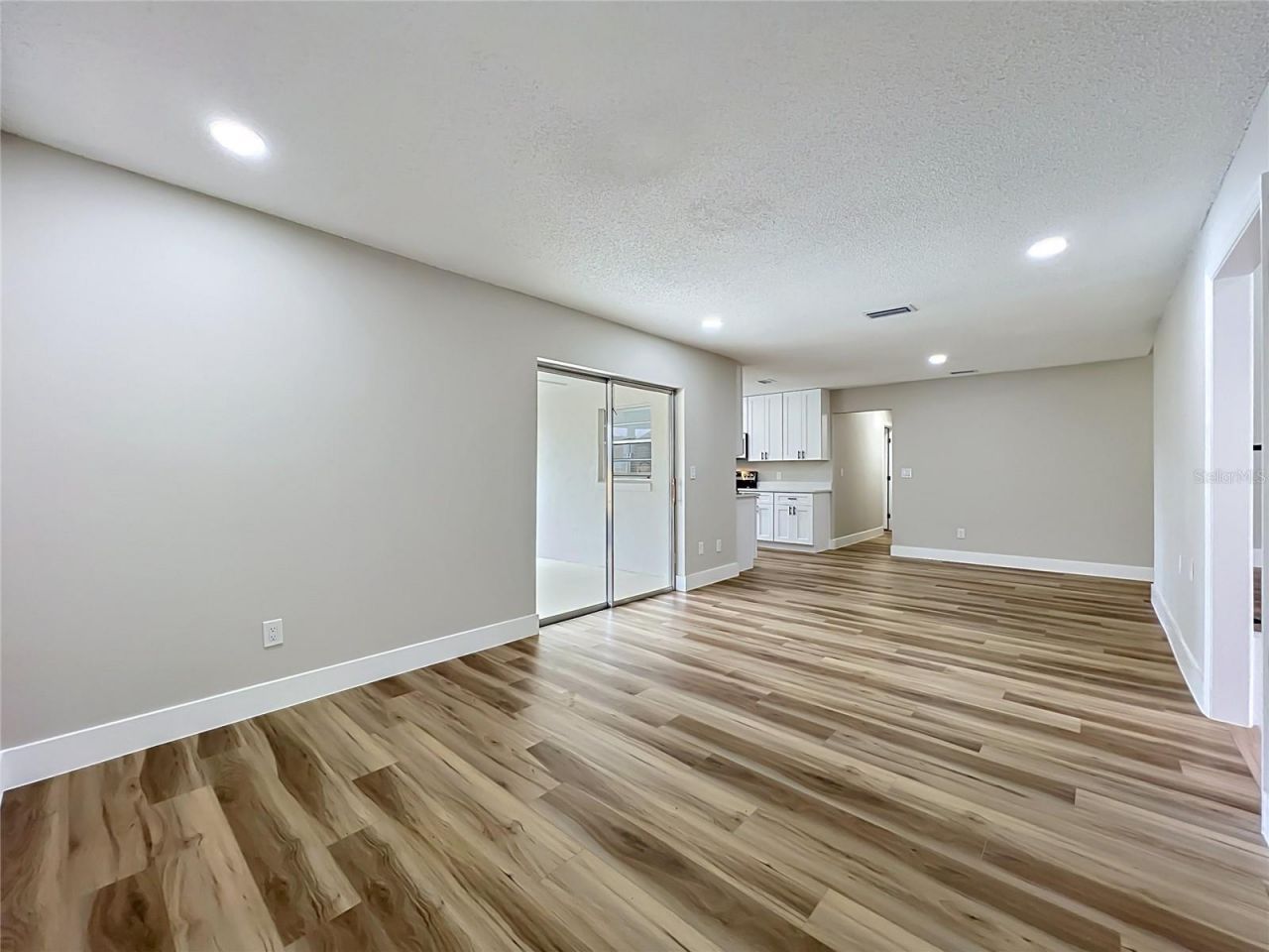 8646 Park Highland Drive, Orlando, FL 32818 Photo