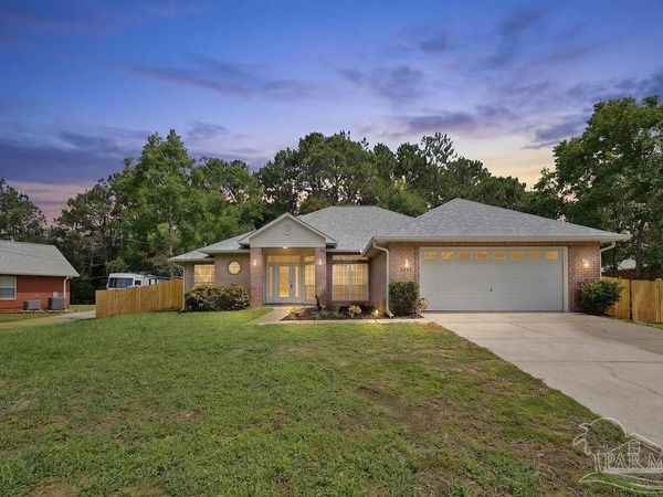 6990 Jasper St, Navarre, FL 32566