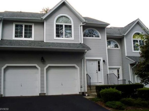 11 Schill Pl, Hillsdale, NJ 07642