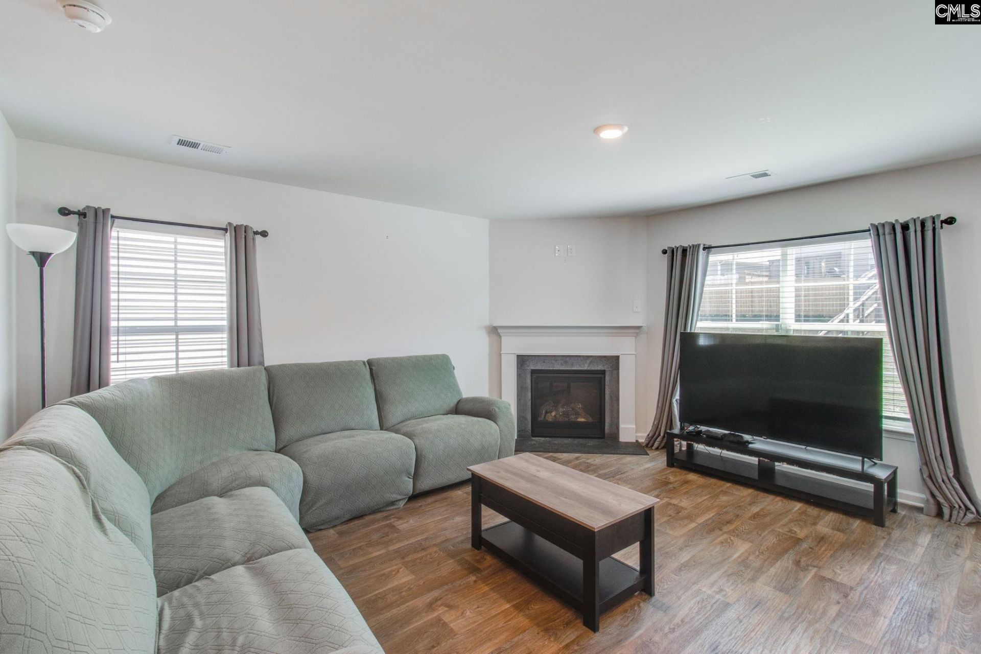 192 Dunham Road  Photo 6