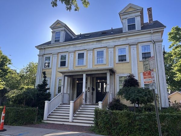 104 Inman, Unit 3, Cambridge, MA 02139