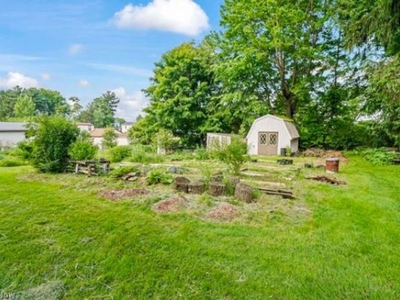 5030 Warren Sharon Road, Vienna, OH 44473 Photo 7