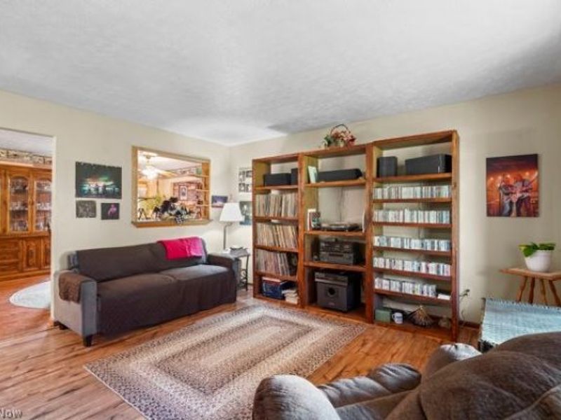 5030 Warren Sharon Road, Vienna, OH 44473 Photo 7