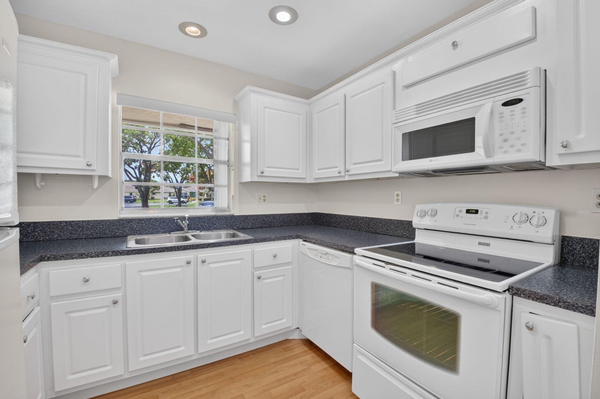 5114 Lakefront Boulevard, Delray Beach, FL 33484 Photo