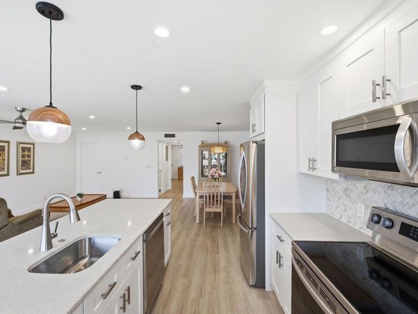 955 Circle Drive, Unit B, Delray Beach, FL 33445