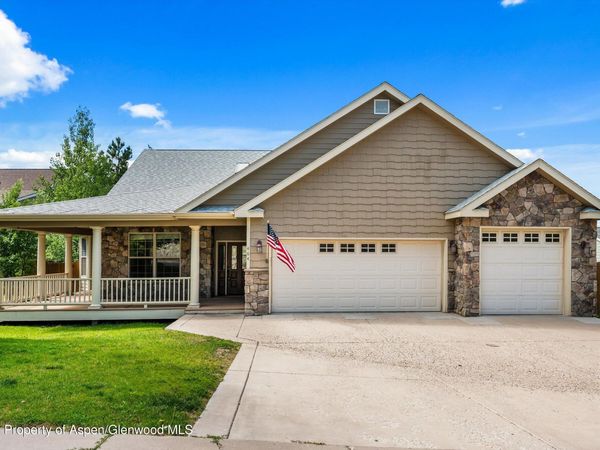 464 Silverhorn Drive, New Castle, CO 81647
