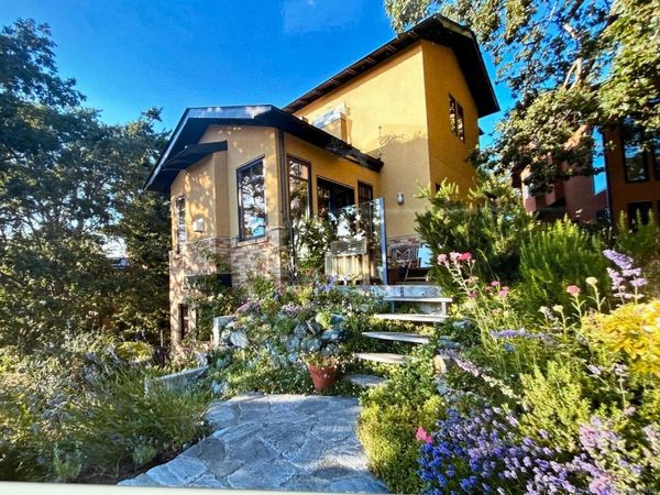 849 Dunsmuir Rd , Unit #3, Esquimalt, BC V9A 5B8