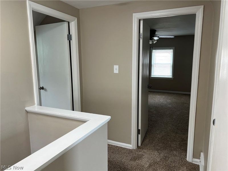 390 E 210th Street, Euclid, OH 44123 Photo 9