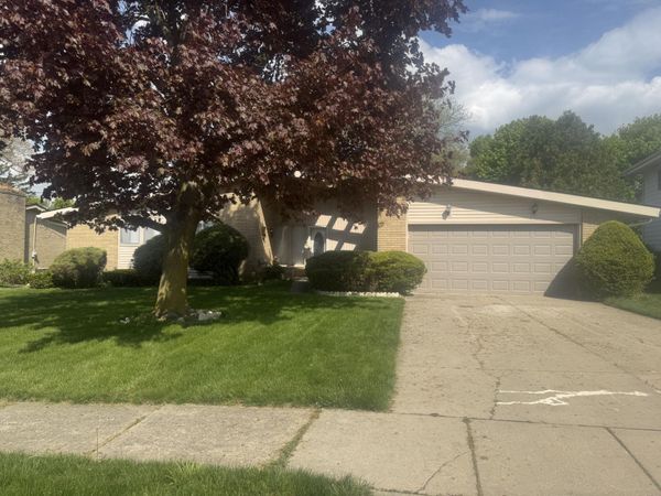 1321 Eldorado Drive, Flint, MI 48504