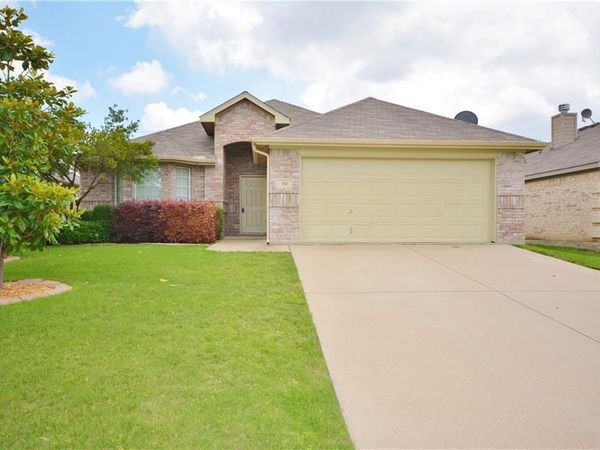 112 Oregon Trail , Waxahachie, TX 75167