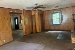 112 Garnet Street photo 4