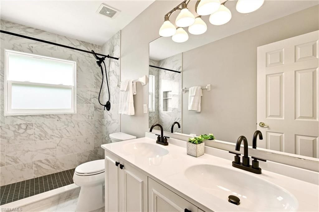 2312 Kings Lake Blvd, Naples, FL 34112 Photo