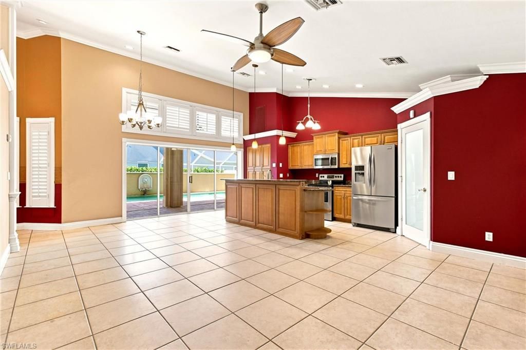 2312 Kings Lake Blvd, Naples, FL 34112 Photo