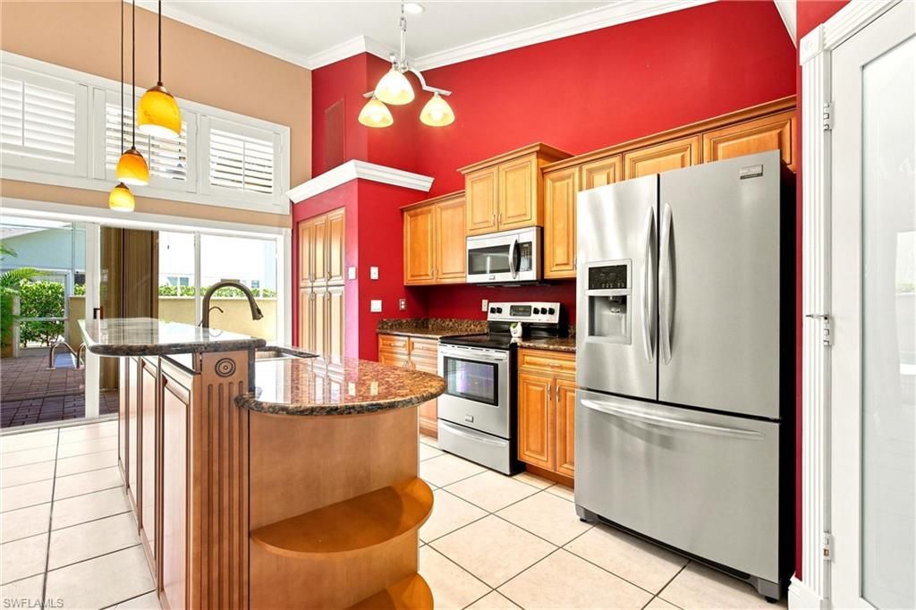 2312 Kings Lake Blvd, Naples, FL 34112 Photo