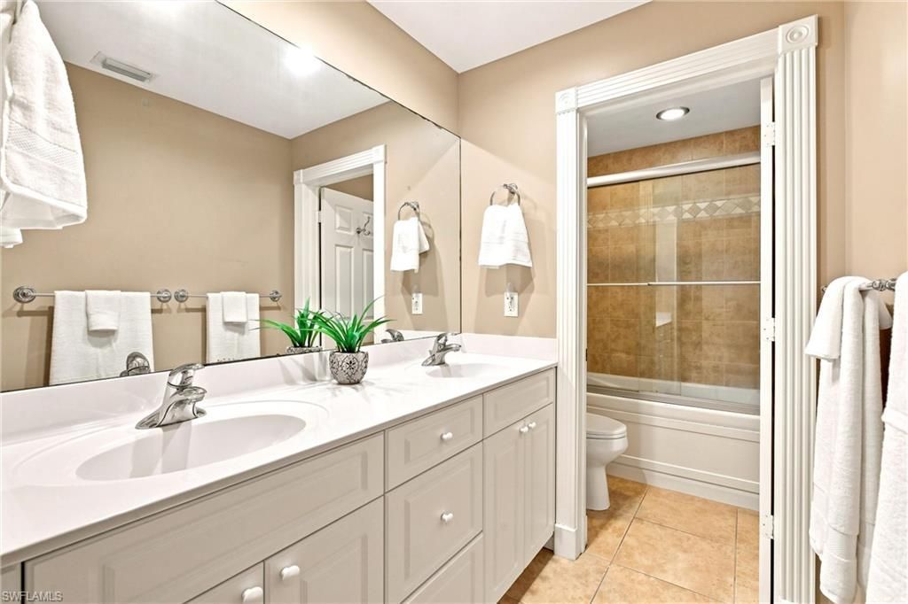 2312 Kings Lake Blvd, Naples, FL 34112 Photo