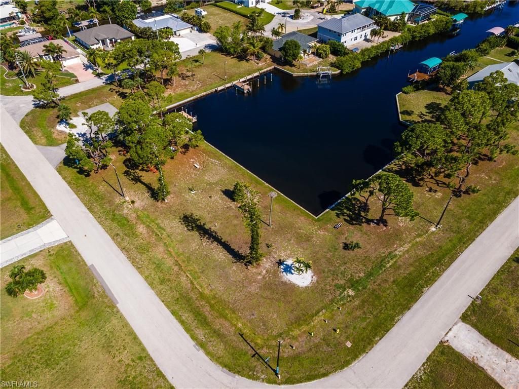 5725 Genesee Pkwy , Unit 10, Bokeelia, FL 33922 Photo