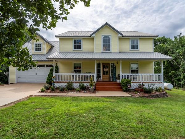 21000 Nicodemus Church Road , Siloam Springs, AR 72761