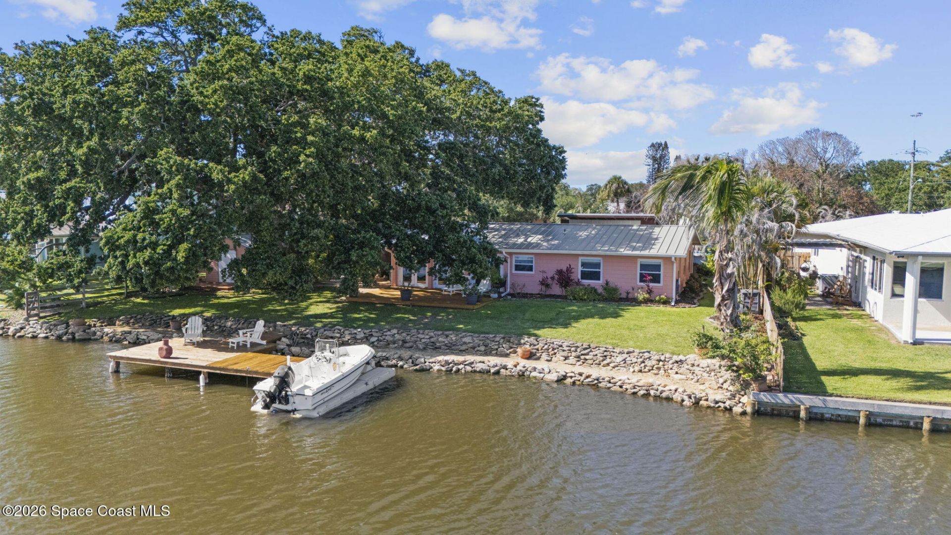 514 Cocoa Isles Boulevard, Cocoa Beach, FL 32931 Photo