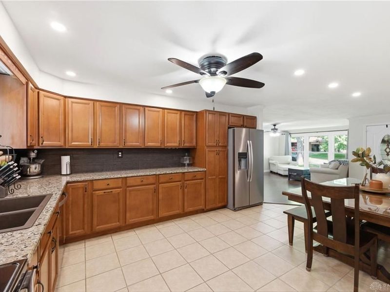 1228 Rose Bower Avenue, Kettering, OH 45429 Photo 11