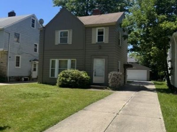 1920 Revere Road , Cleveland Heights, OH 44118