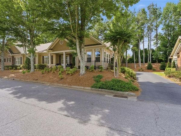 1035 Brook Knoll Lane, Cumming, GA 30041