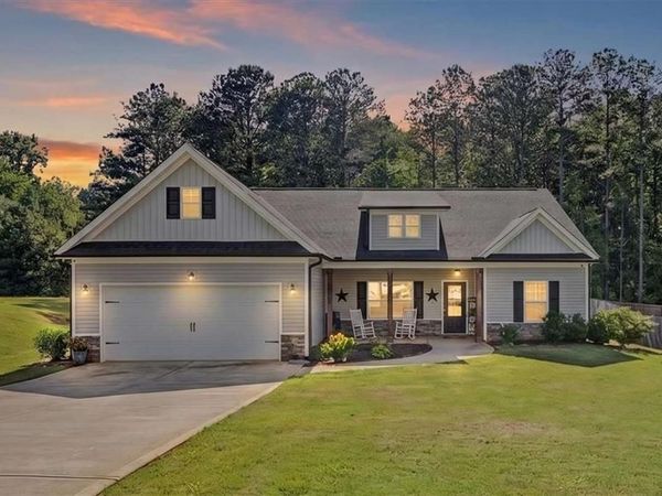 119 Holly Farms Court , Rockmart, GA 30153