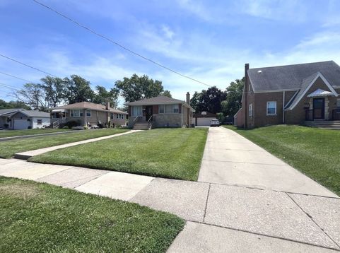 Main Photo