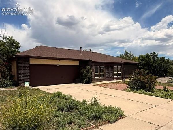 330 Catalina Drive, Colorado Springs, CO 80906
