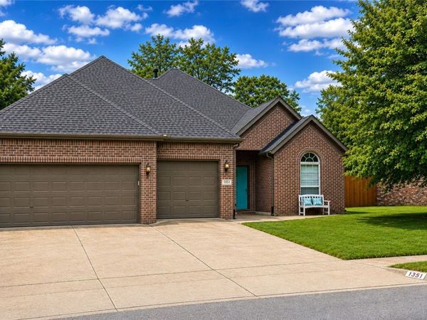 1351 Lexington Circle , Springdale, AR 72762