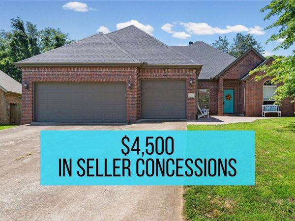 1351 Lexington Circle, Springdale, AR 72762