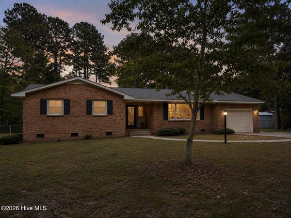 11541 Pinecroft Street , Laurinburg, NC 28352