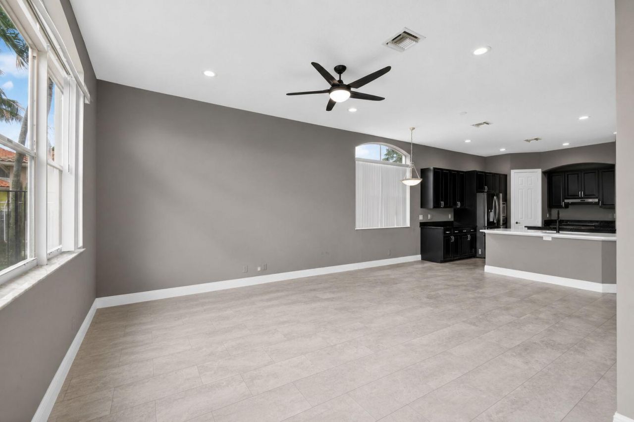6899 Houlton Circle, Lake Worth, FL 33467 Photo
