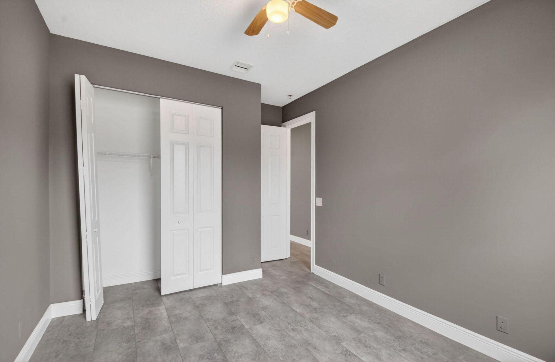 6899 Houlton Circle, Lake Worth, FL 33467 Photo