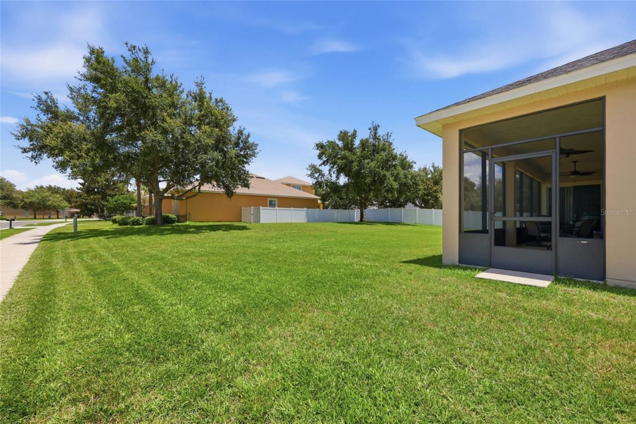 405 Dagama Drive , Clermont, FL 34715 Photo