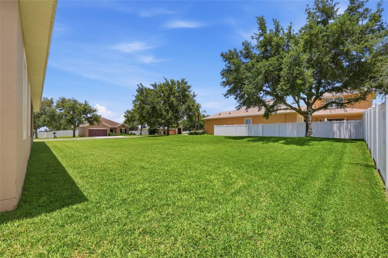 405 Dagama Drive , Clermont, FL 34715 Photo