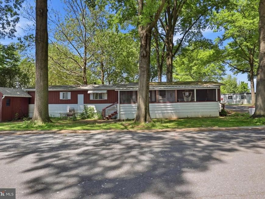 82 Malibu Boulevard, Carlisle, PA 17015 Main Photo