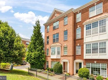 6321 IRIS MEADOW LANE, HAYMARKET, VA 20169