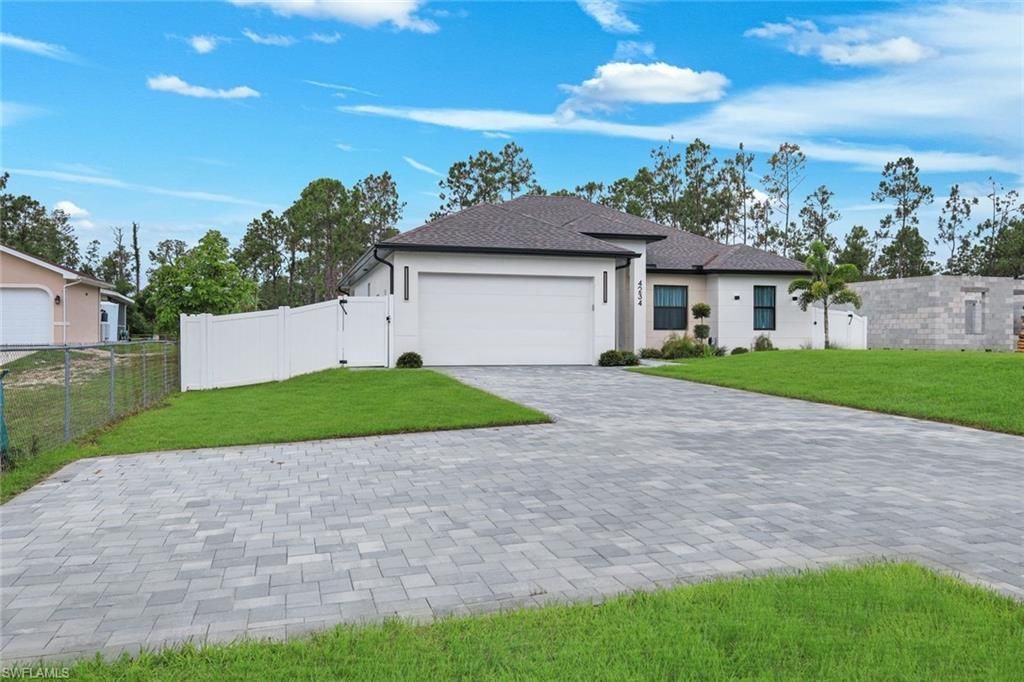 4234 27th Ave Ne, Naples, FL 34120 Photo