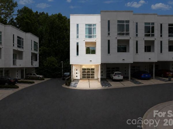 350 Viburnum Way Court, Charlotte, NC 28208