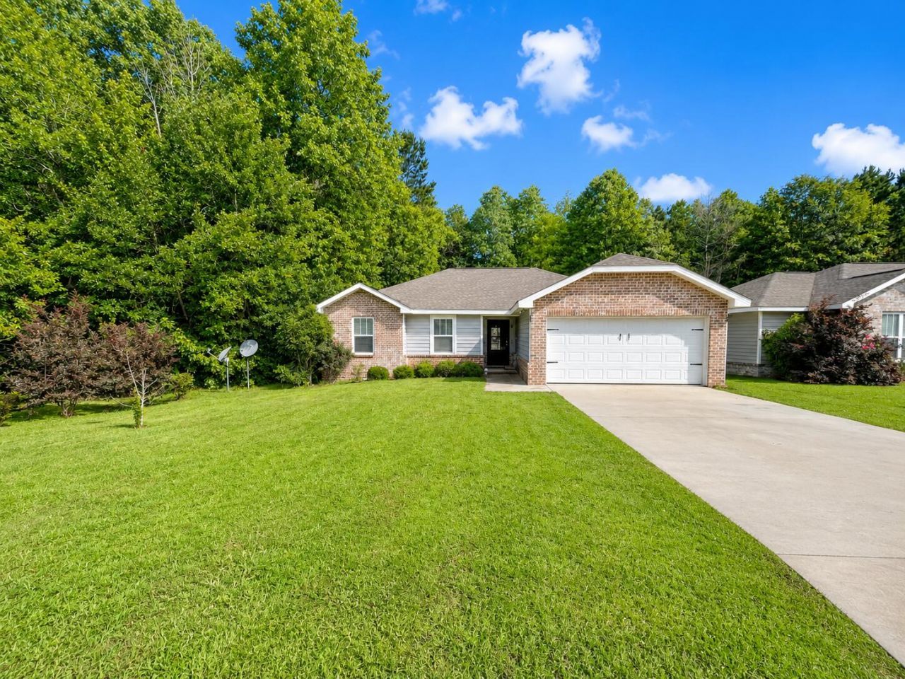 43 Ambrose North, Hattiesburg, MS 39402 Main Photo